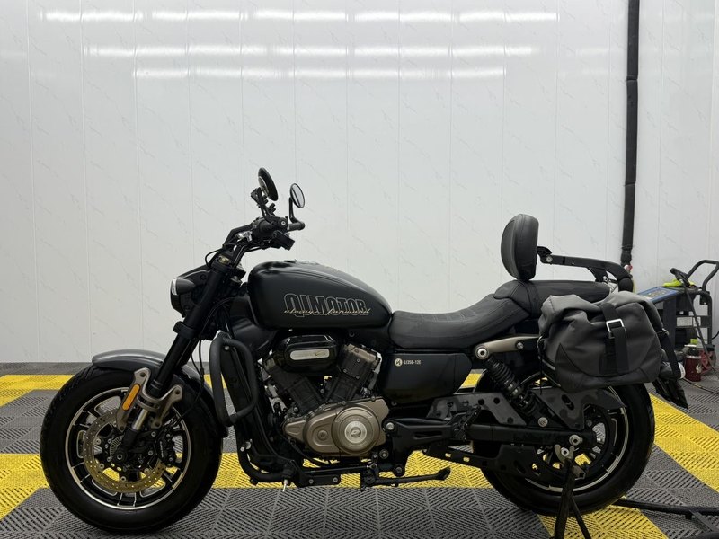 二手QJMOTOR闪350