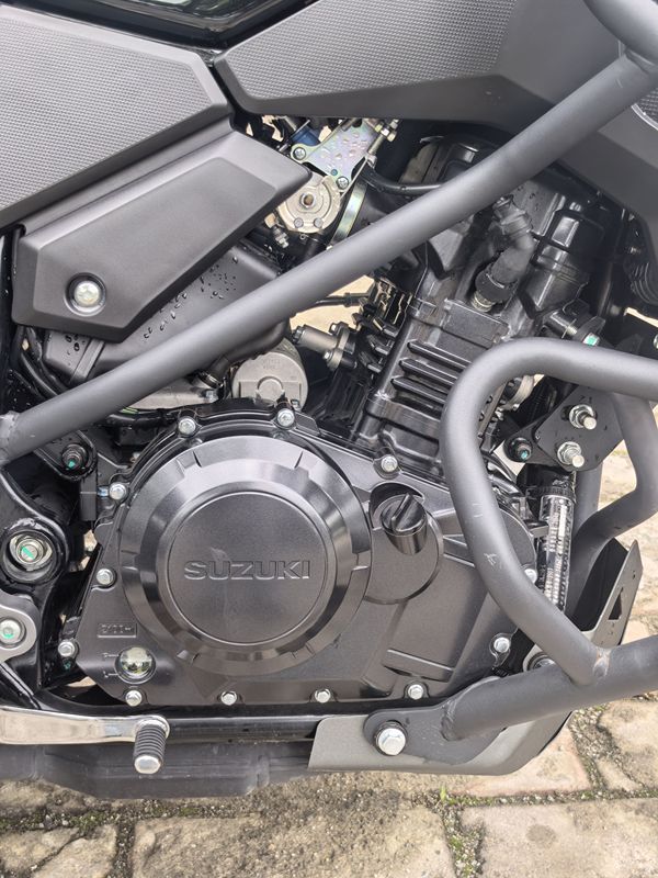 二手豪爵铃木DL250