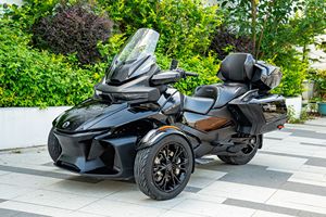 二手庞巴迪Spyder RT
