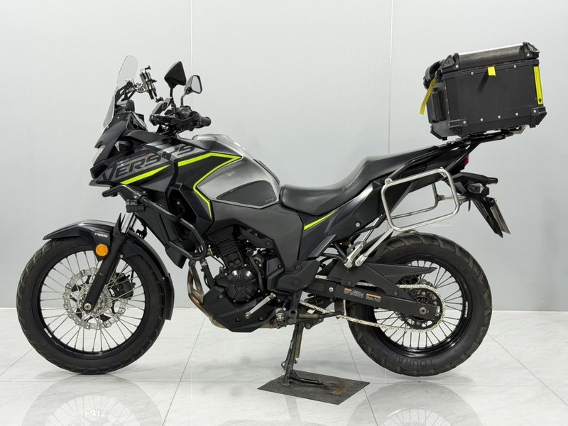 二手川崎Versys-X 300 