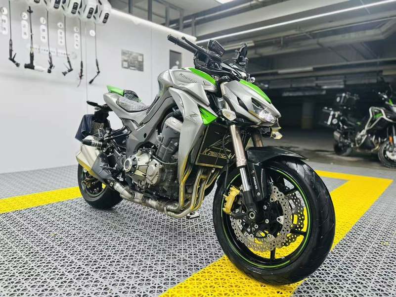 二手川崎Z1000