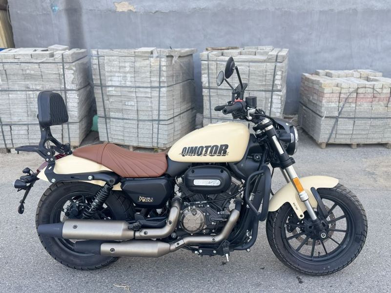 二手QJMOTOR闪300