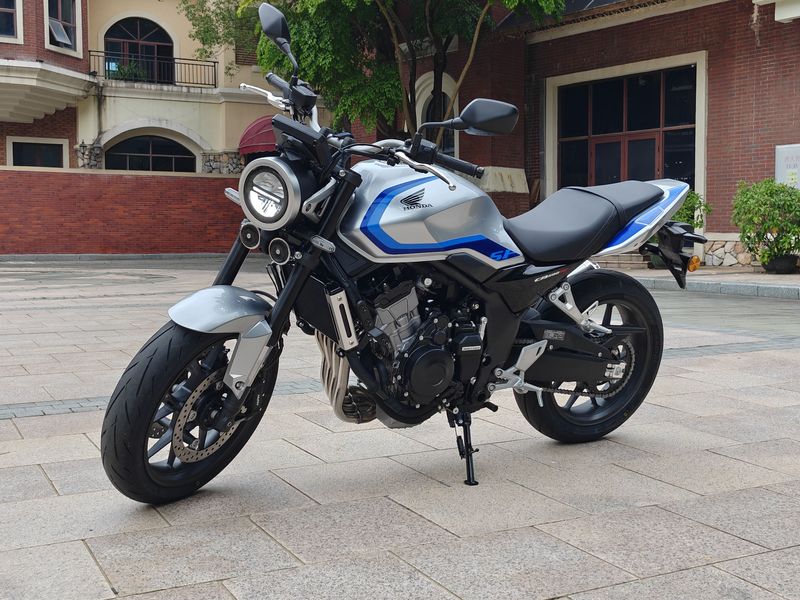 二手本田CB500 Super Four
