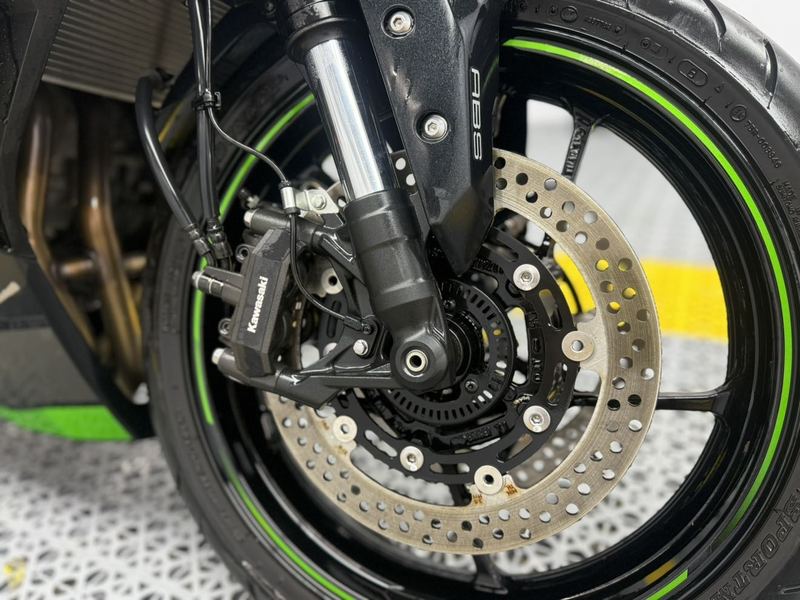 二手川崎ZX-4R