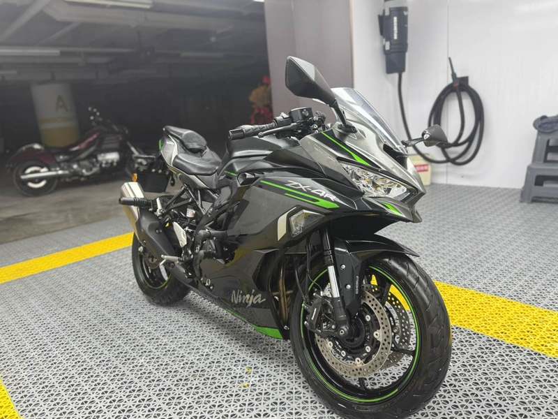 二手川崎ZX-4R