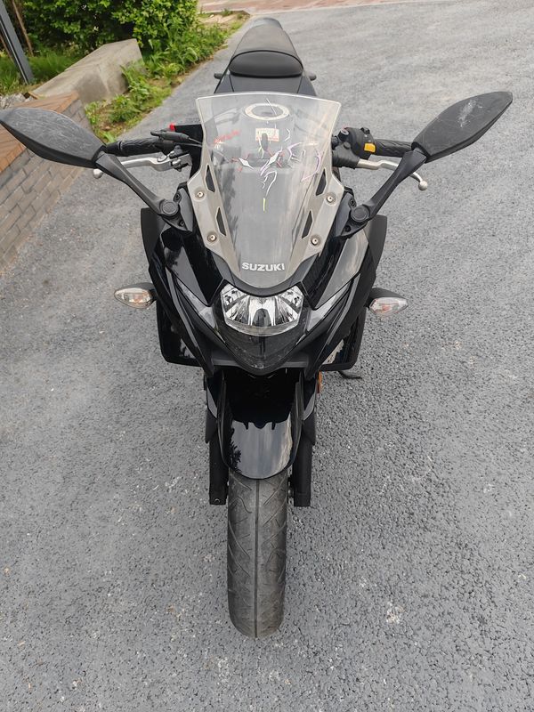 二手豪爵铃木GSX250R