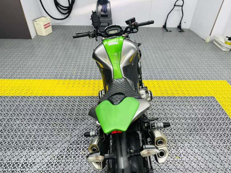 二手川崎Z1000