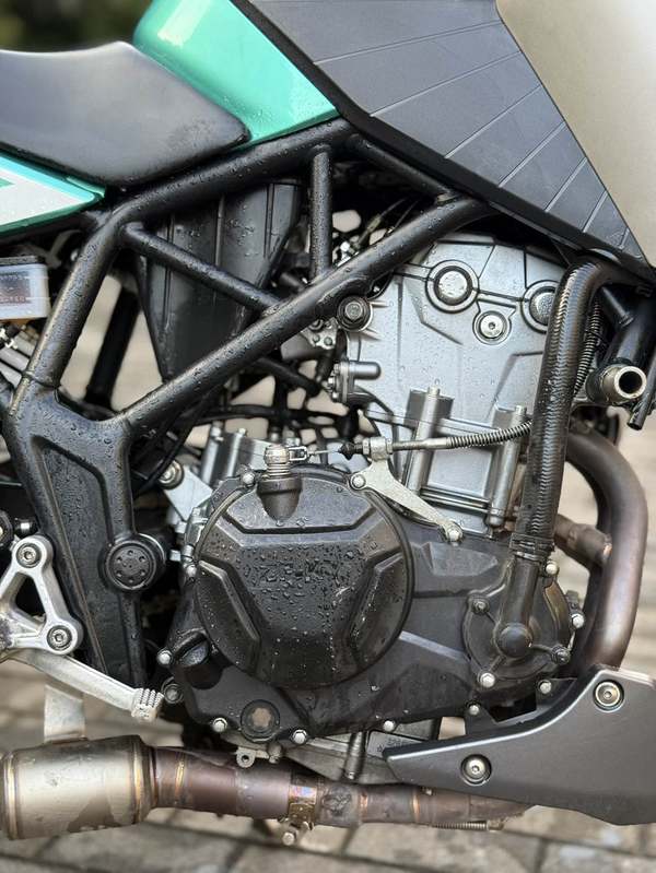 二手凯越Cobra 321R