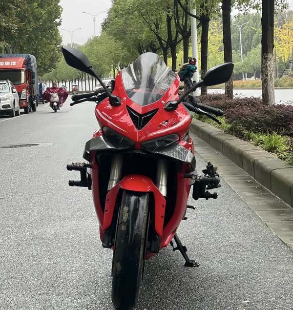 二手QJMOTOR赛600