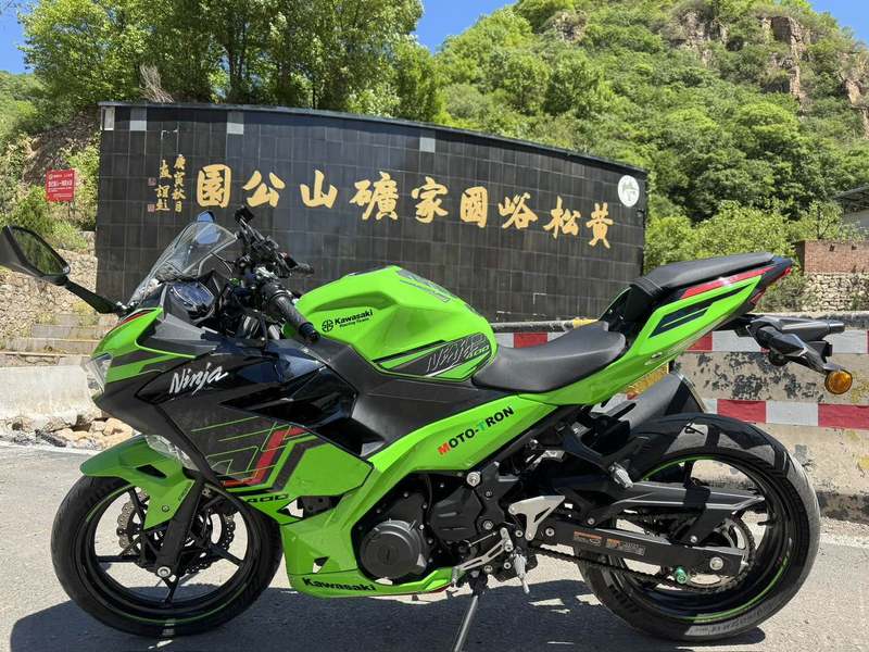 二手川崎Ninja 400