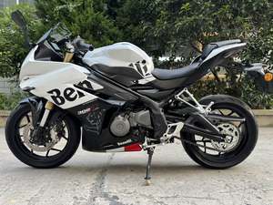 二手贝纳利龙卷风 Tornado 302R