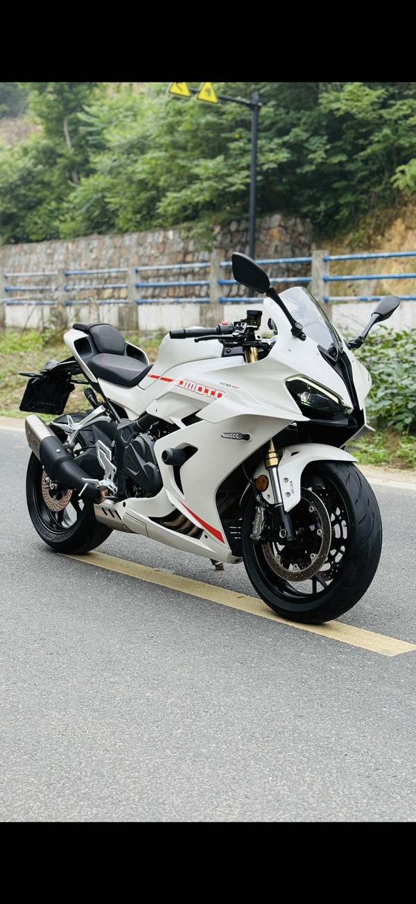 二手QJMOTOR赛600