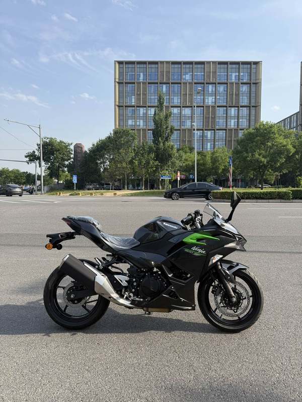 二手川崎Ninja 500