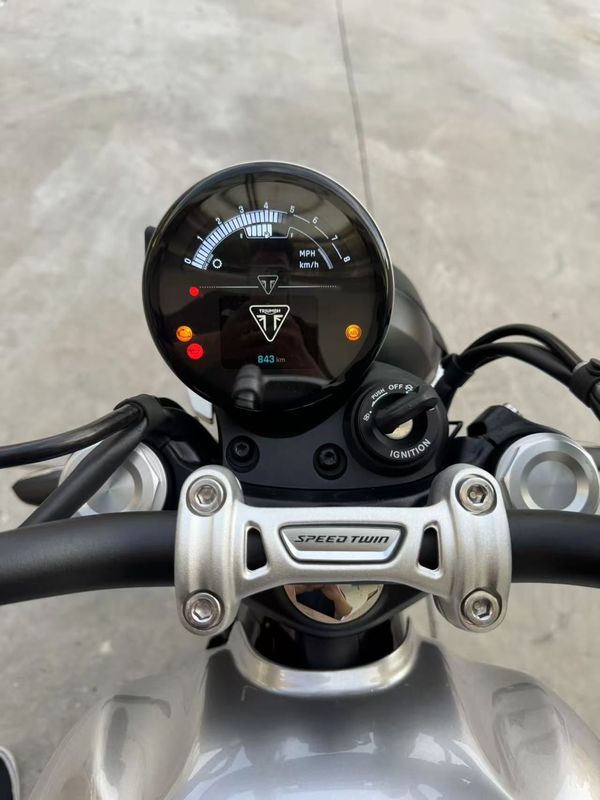 二手凯旋Speed Twin 900