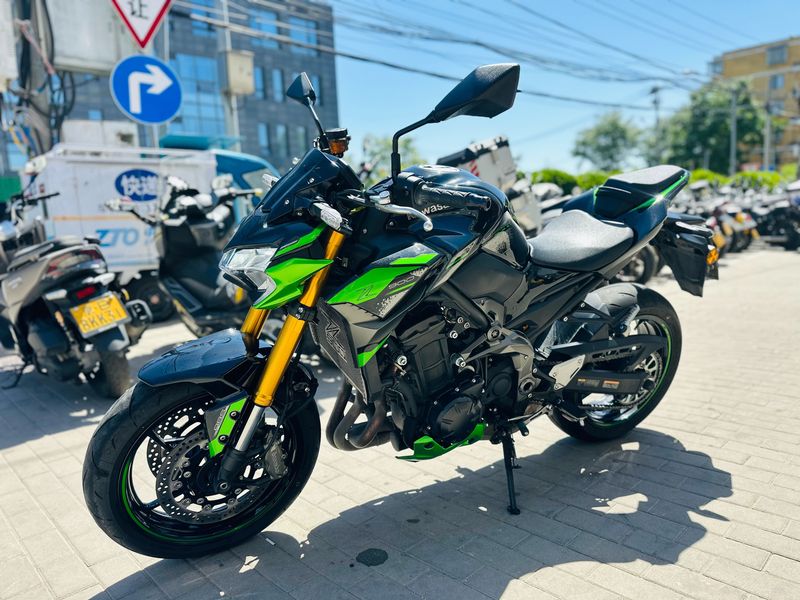 二手川崎Z900