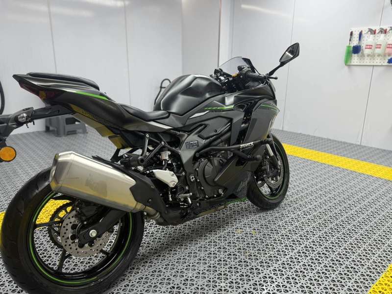 二手川崎ZX-4R