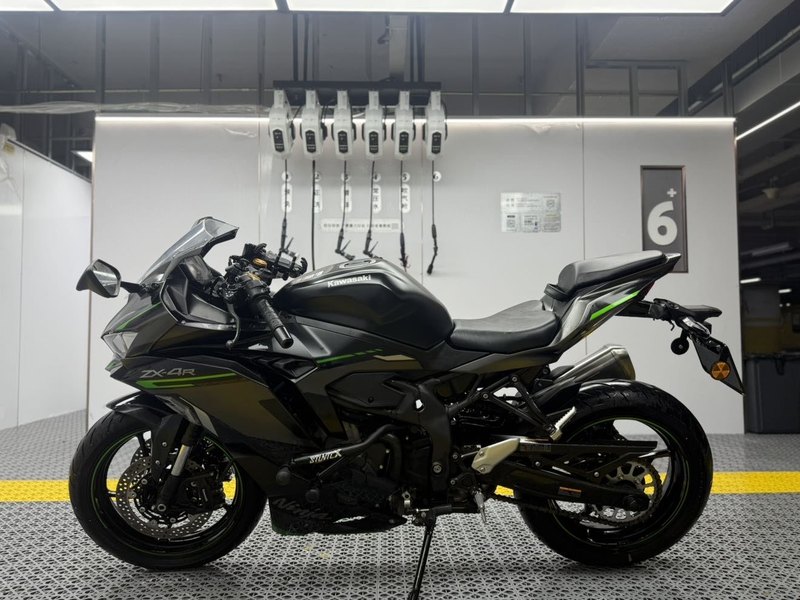 二手川崎ZX-4R
