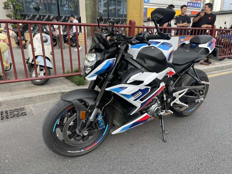 二手宝马M 1000 R