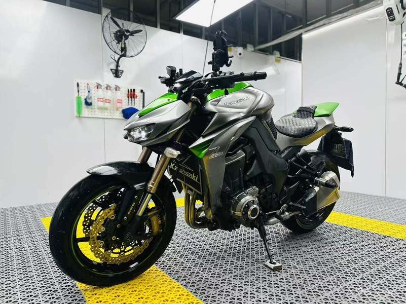 二手川崎Z1000