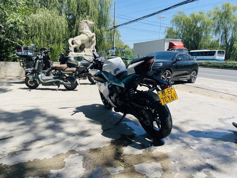 二手春风250SR