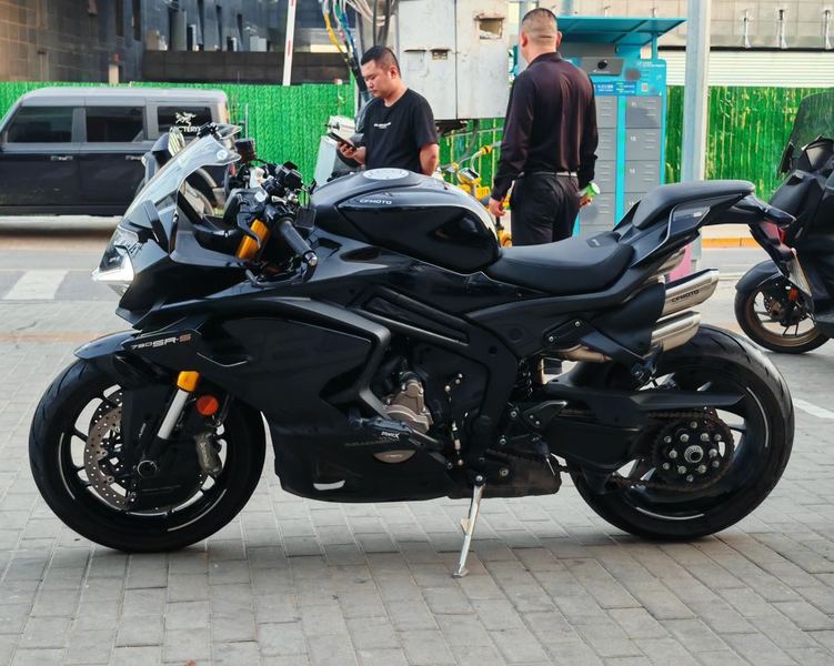 二手春风750SR-S