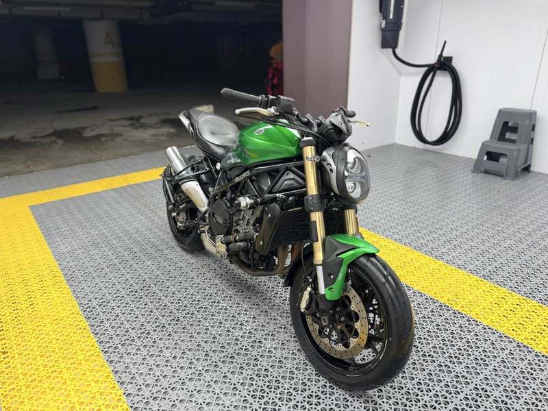 二手贝纳利752S