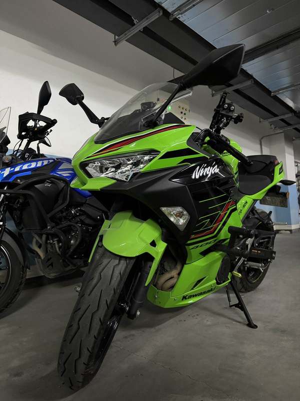 二手川崎Ninja 400