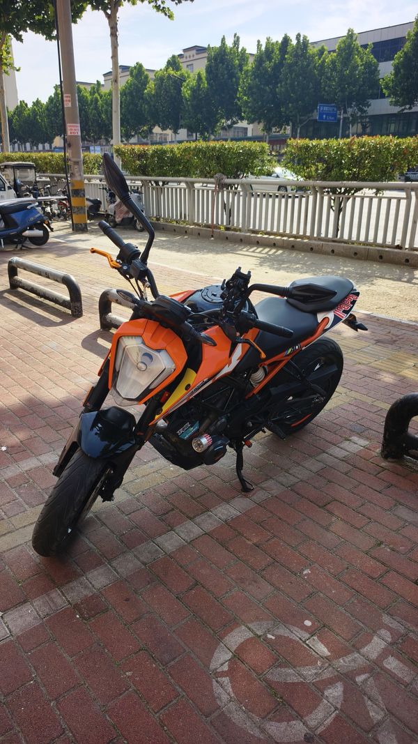 二手KTMR2R250 Duke