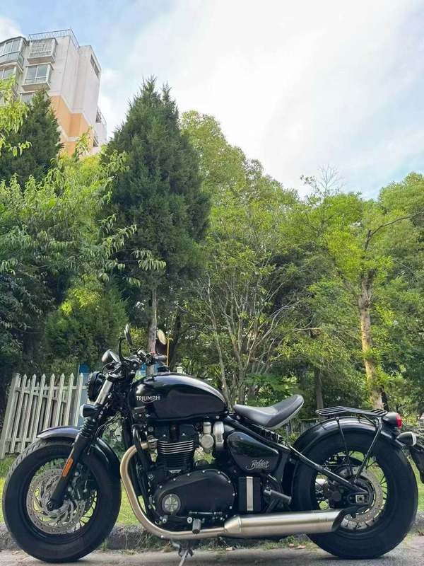 二手凯旋Bonneville Bobber