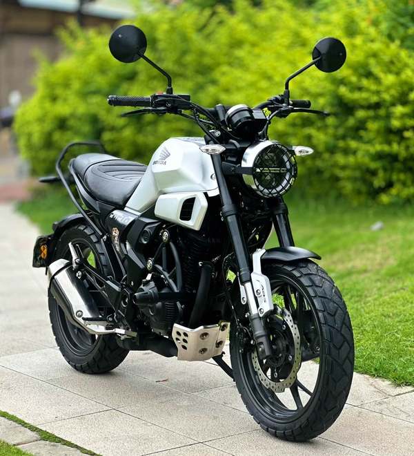二手新大洲本田CBF190TR