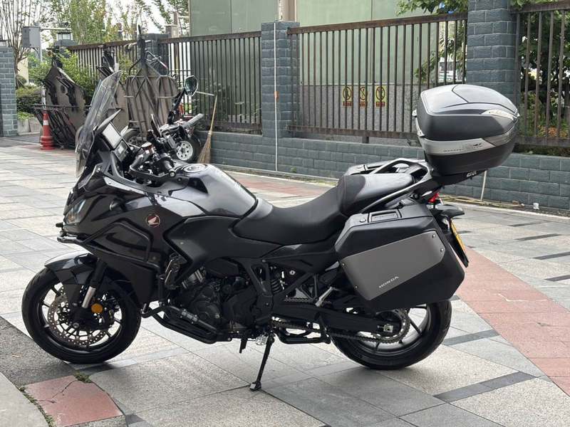 二手本田NT1100