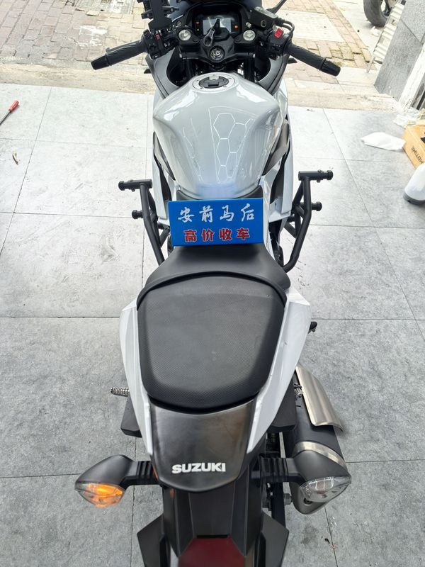 二手豪爵铃木GSX250R