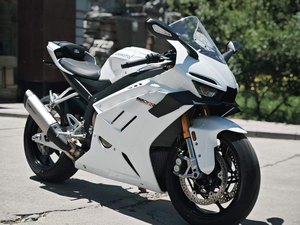 二手张雪机车820RR