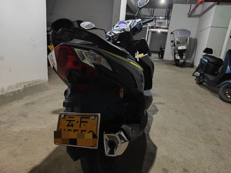 二手新大洲本田裂行 RX125Fi