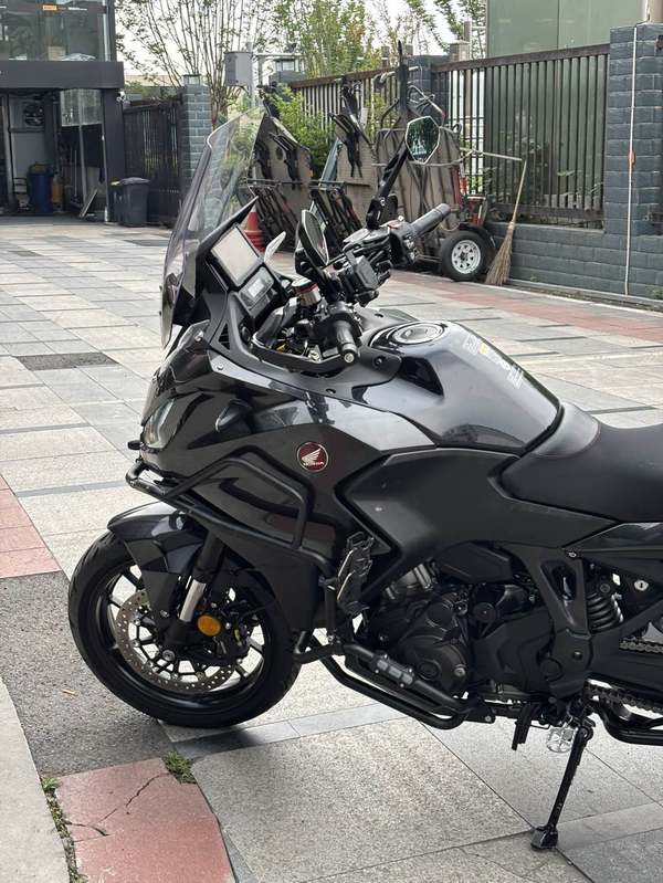二手本田NT1100