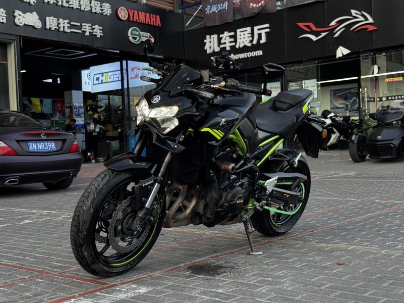 二手川崎Z900