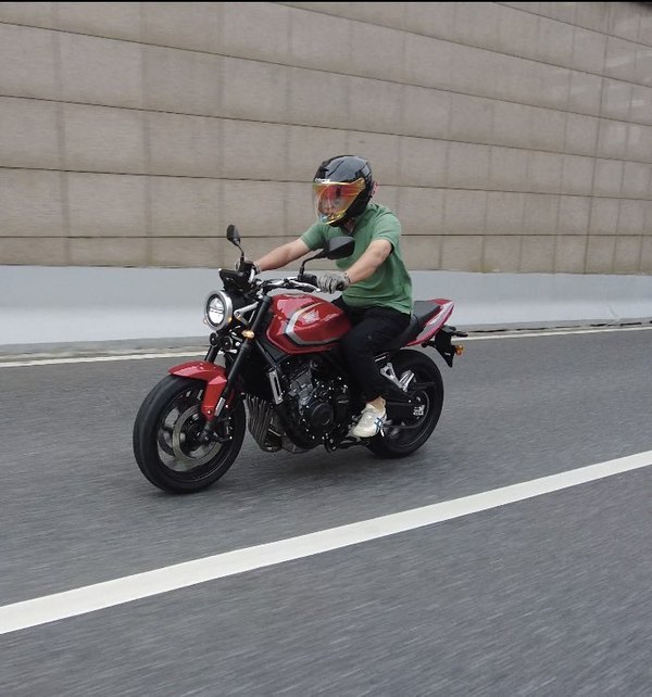 二手本田CB500 Super Four