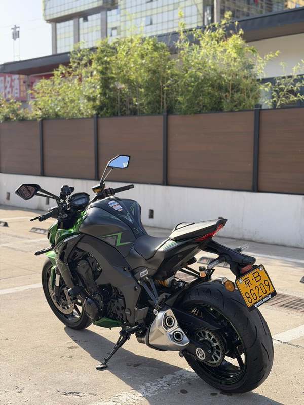 二手川崎Z1000