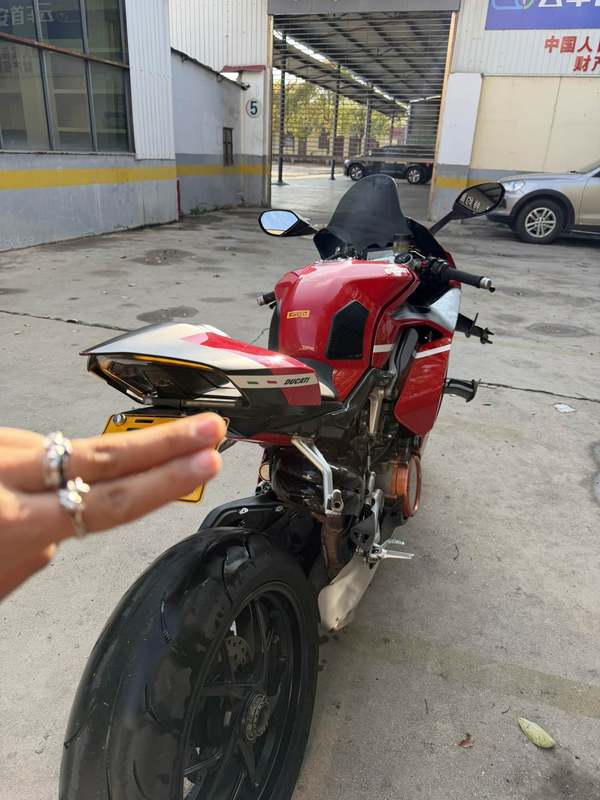 二手杜卡迪Panigale V4