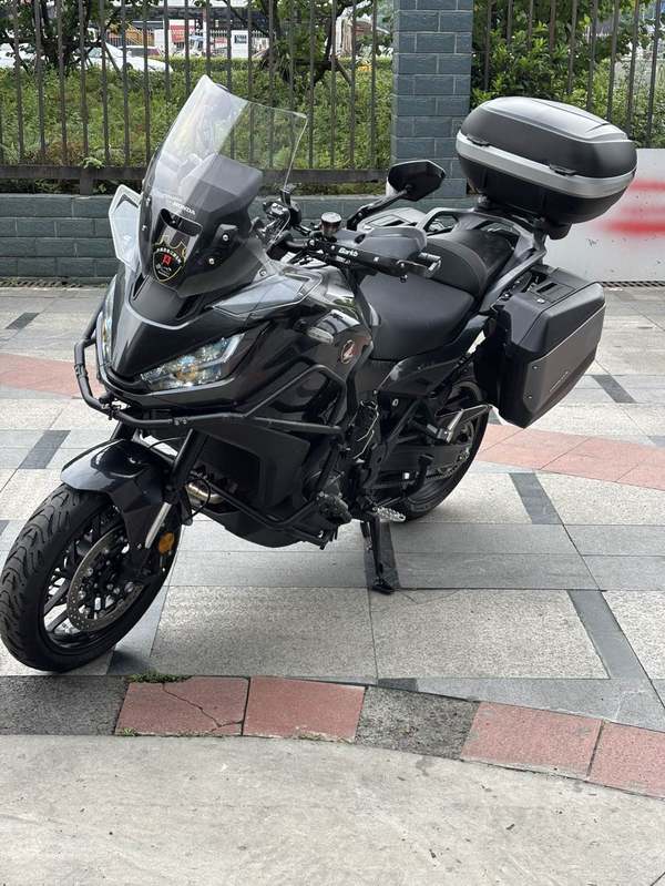 二手本田NT1100