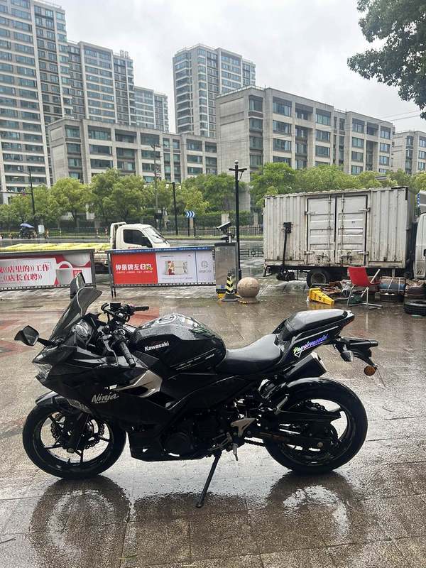 二手川崎Ninja 400