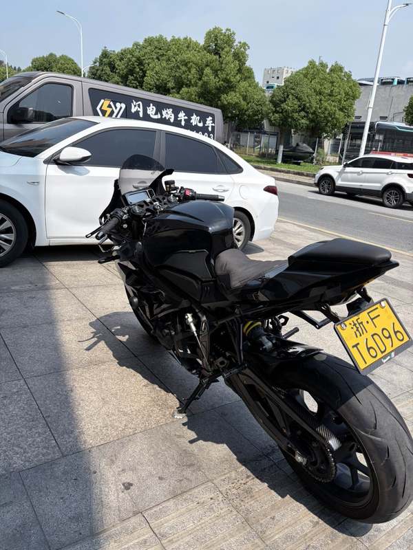 二手本田CBR650R
