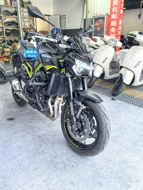 二手川崎Z900