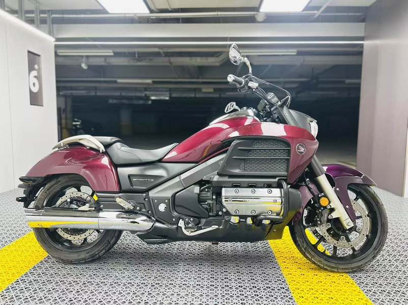 二手本田F6C Valkyrie