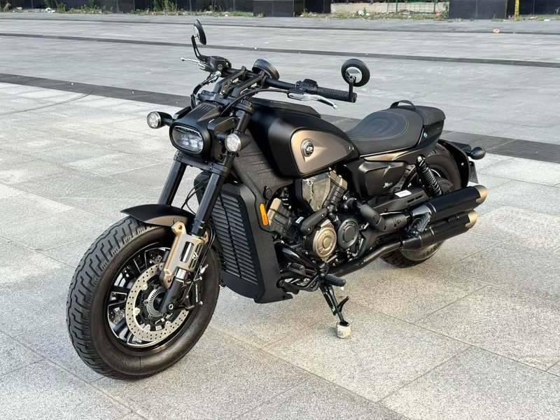 二手QJMOTOR闪600