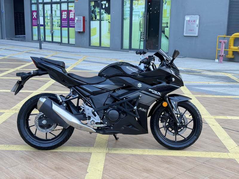 二手豪爵铃木GSX250R