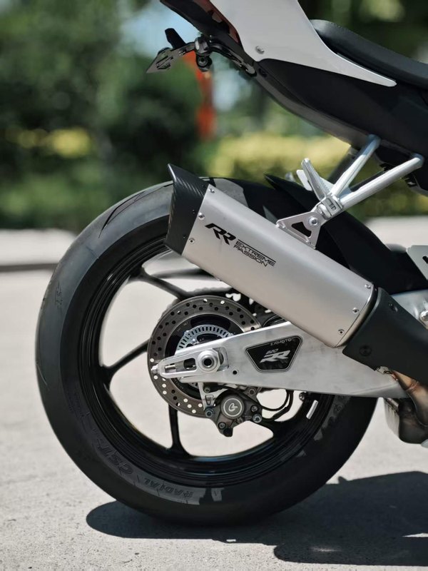 二手张雪机车820RR