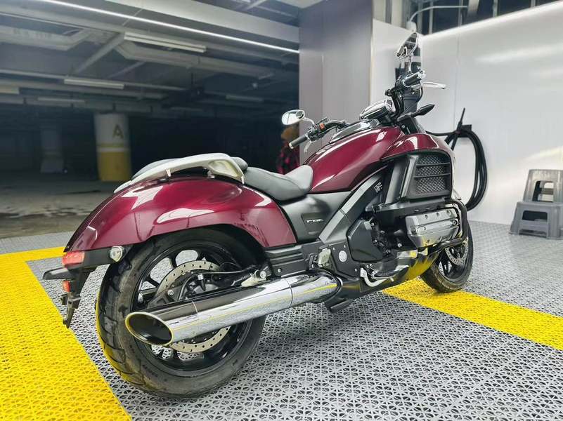 二手本田F6C Valkyrie