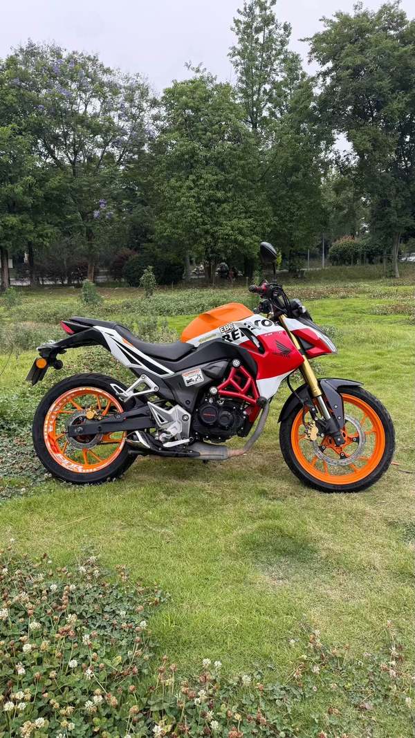 二手五羊本田CB190R 暴锋眼