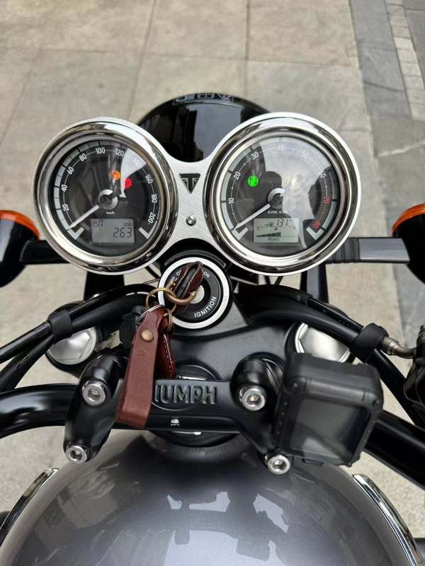 二手凯旋Bonneville T120